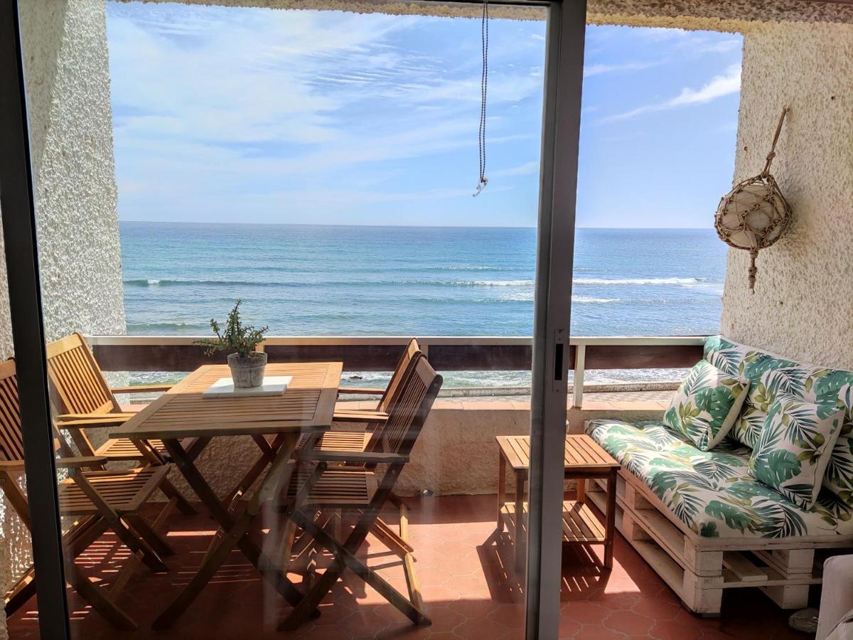 Canos De Meca Apartamento Frente Al Mar لوس كانيوس دي ميكا المظهر الخارجي الصورة