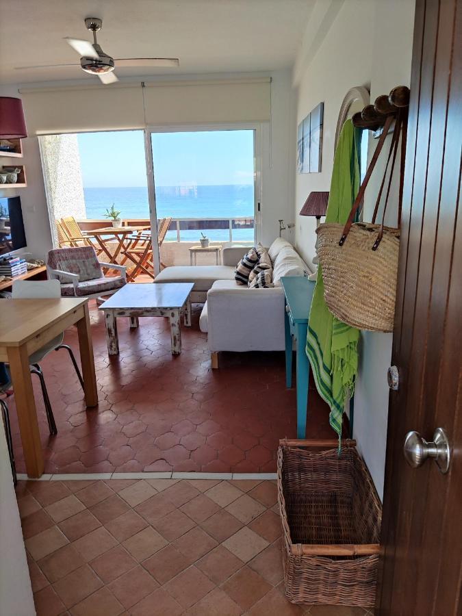 Canos De Meca Apartamento Frente Al Mar لوس كانيوس دي ميكا المظهر الخارجي الصورة