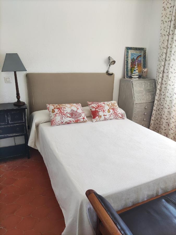 Canos De Meca Apartamento Frente Al Mar لوس كانيوس دي ميكا المظهر الخارجي الصورة